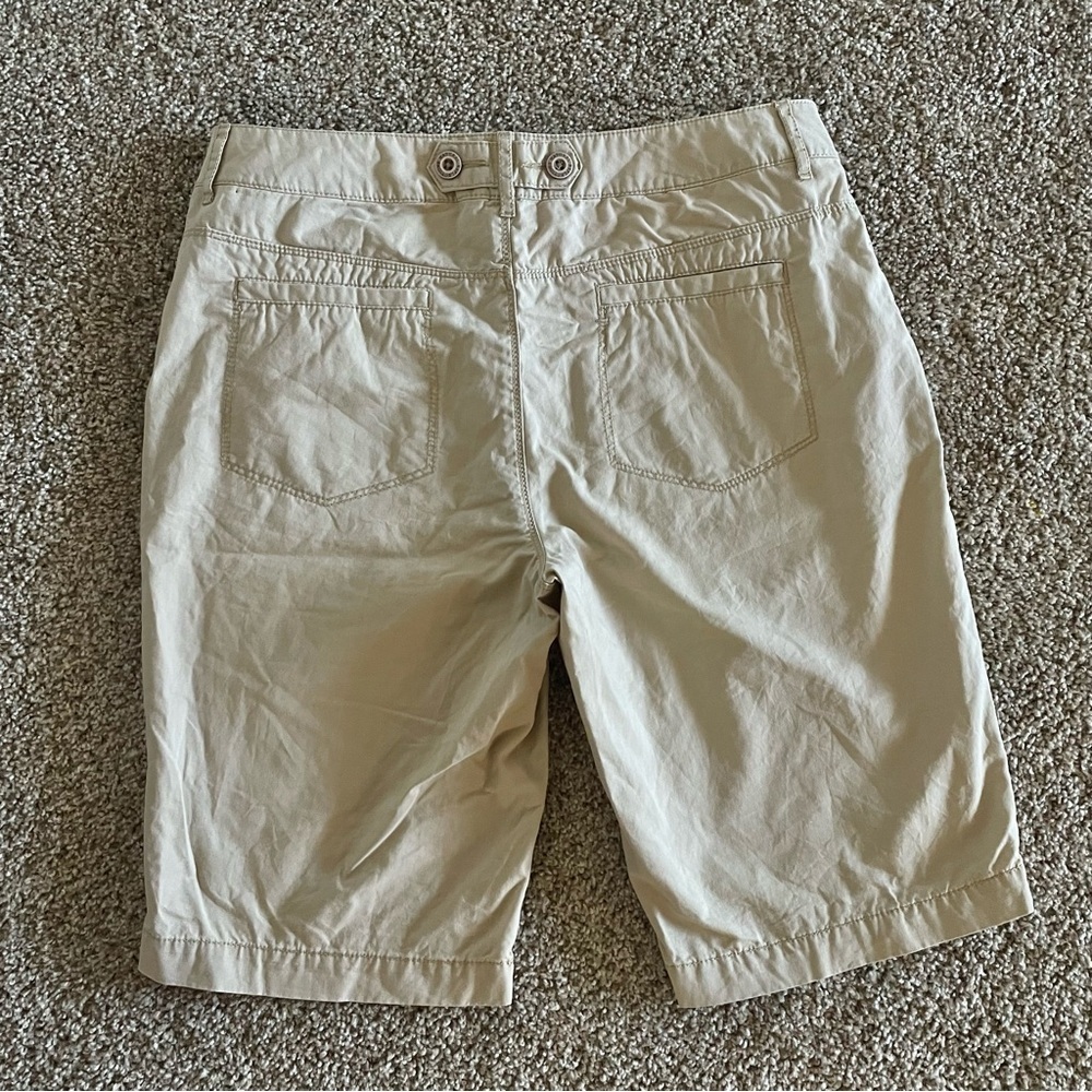 Natural Reflections Bermuda Shorts Women’s 8 Khaki Beige Y2K Outdoorsy Casual - Picture 7 of 13
